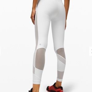 Lululemon Clear the Court HR Tight 28” white SIZE 8